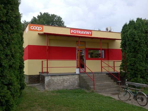 COOP Běchary